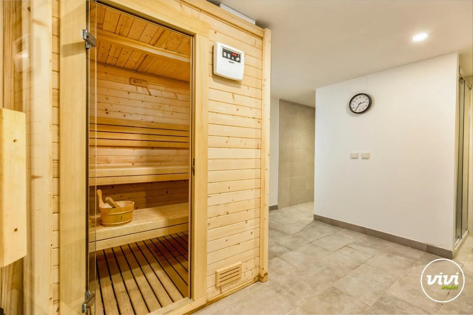 Vivi Homes -Zumo Pool, Jacuzzi, Gym & Sea View Fuengirola 0*,  Spagna