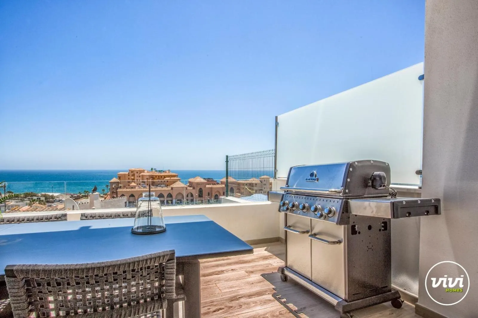 Vivi Homes -Zumo Pool, Jacuzzi, Gym & Sea View Fuengirola 0*,  Spagna